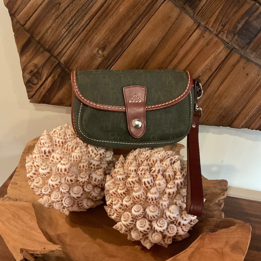 Dooney&Bourke Signature Collection  Canvas Pouch  Wristlet,  Color  Olive Green
